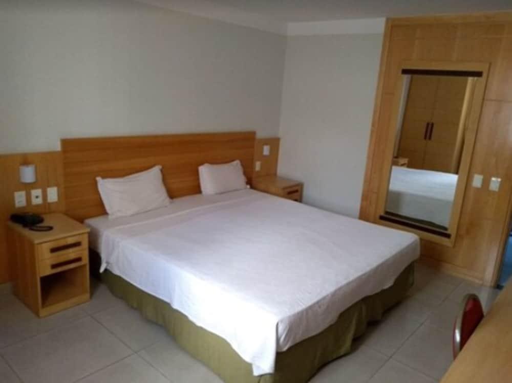 Hotel Atlantico Tower Rio de Janeiro Dış mekan fotoğraf A room at the hotel