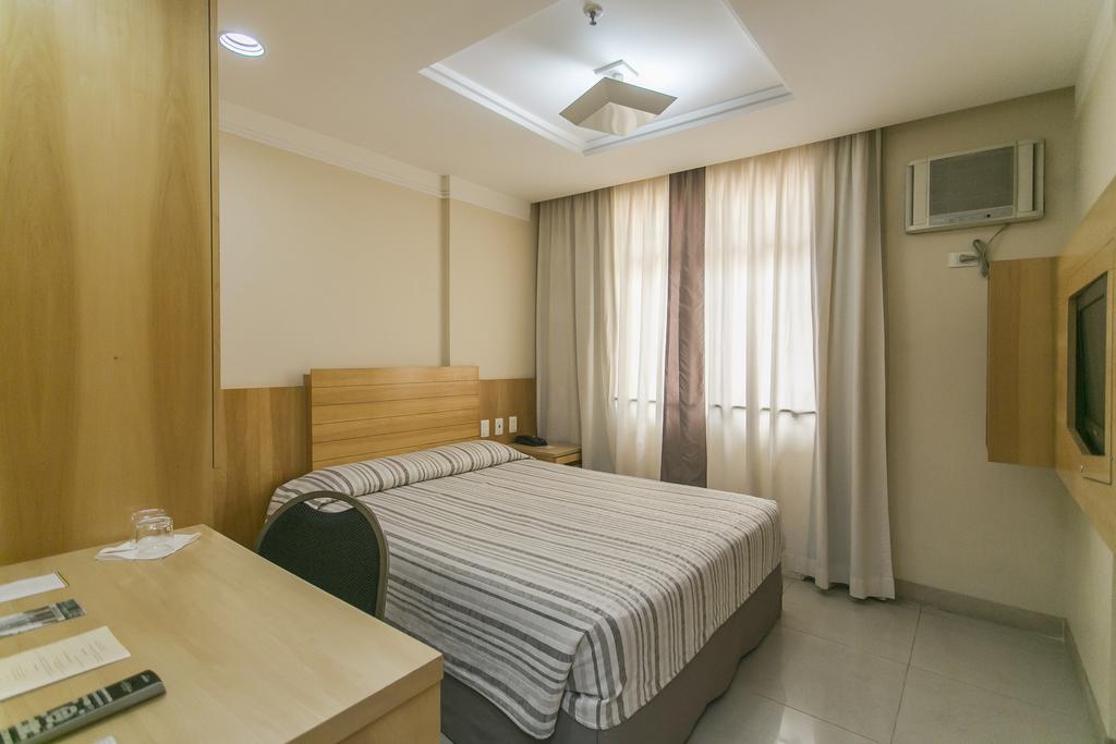Hotel Atlantico Tower Rio de Janeiro Dış mekan fotoğraf A room at the hotel