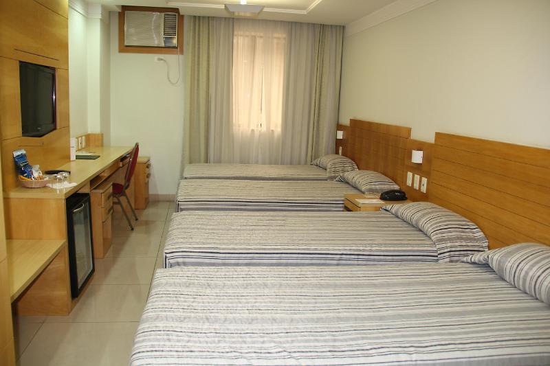 Hotel Atlantico Tower Rio de Janeiro Dış mekan fotoğraf A room at a hotel in Fortaleza, Brazil.